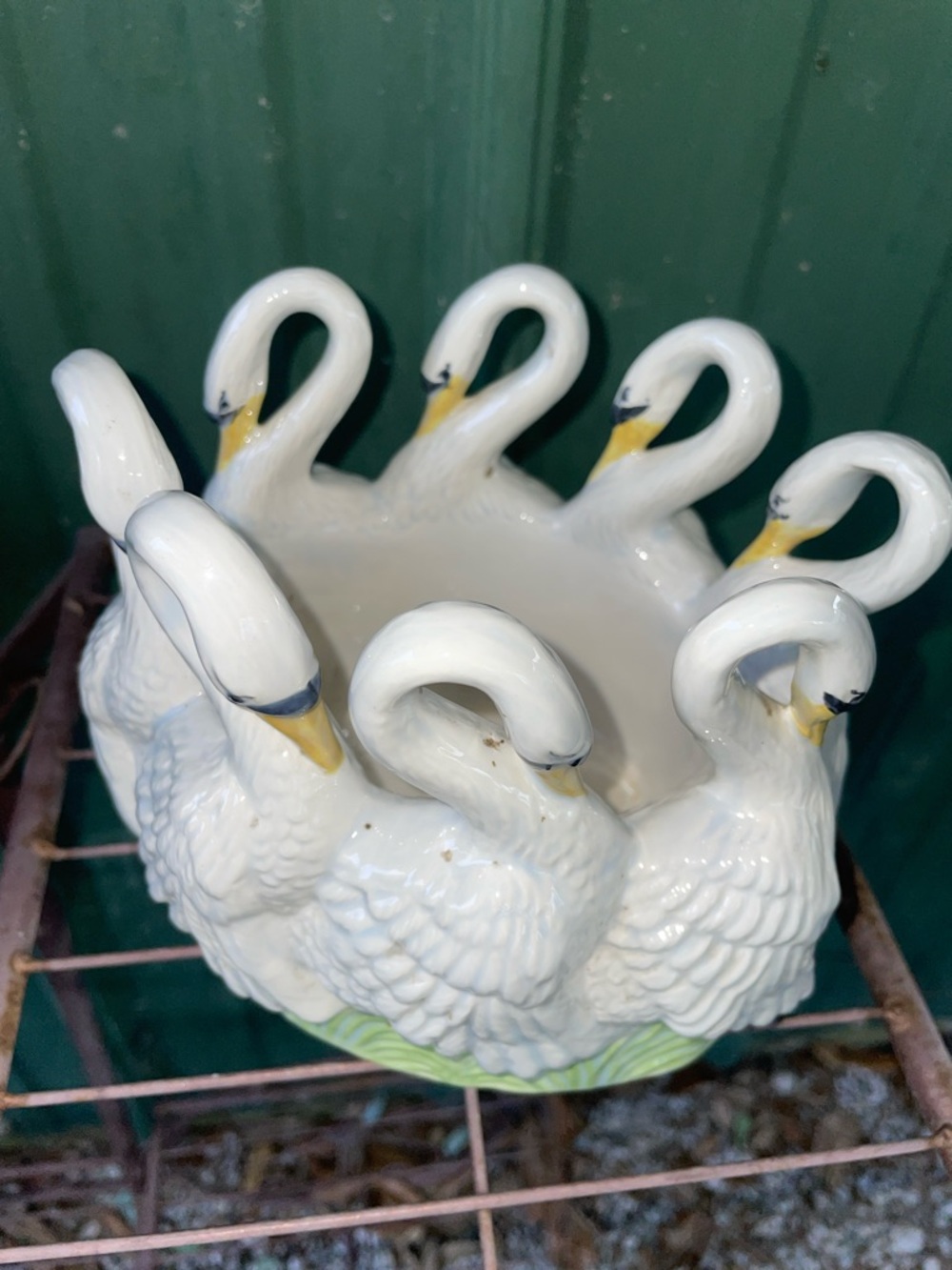 Vintage swan planter/bowl